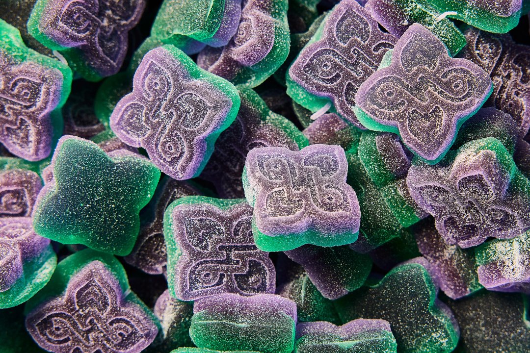 a detailed shot of two-toned edibles